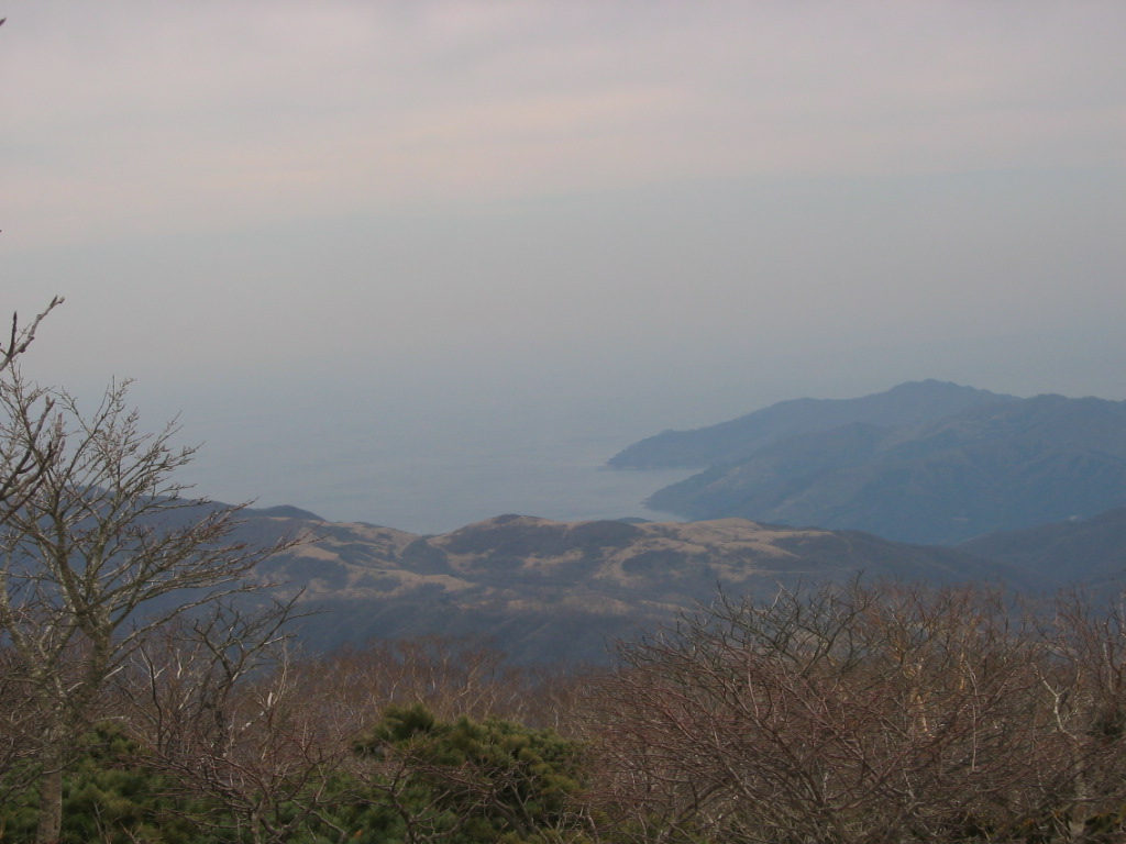 五葉山　三角点から太平洋2