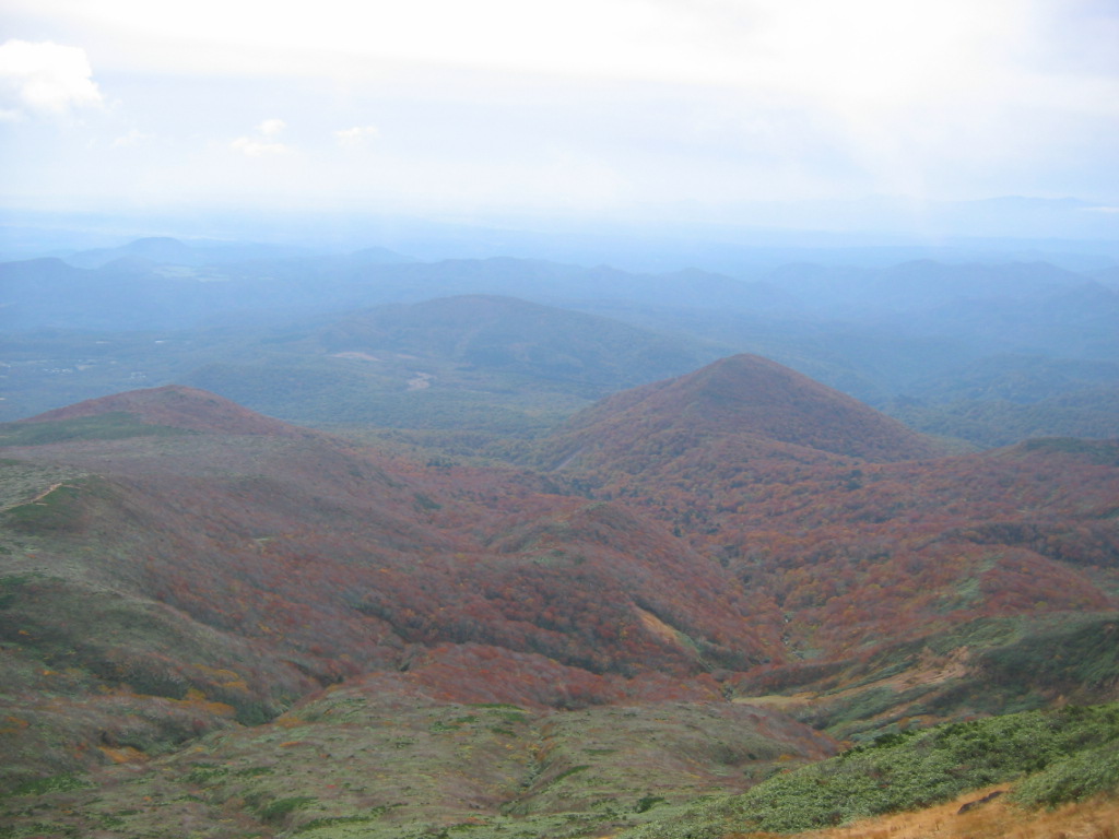 栗駒山　山頂より2