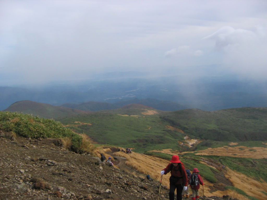 栗駒山　山頂より1