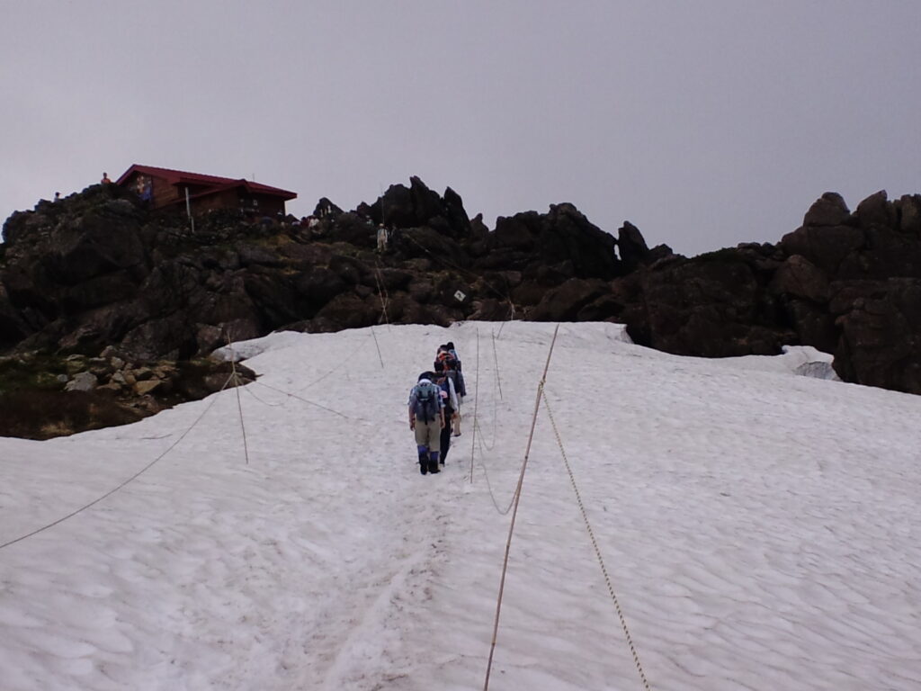 早池峰山　避難小屋へ19